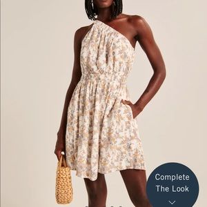 NWOT Abercrombie asymmetrical scrub how strap mini dress